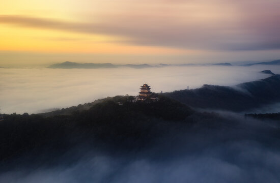 惠州高榜山挂榜阁云海