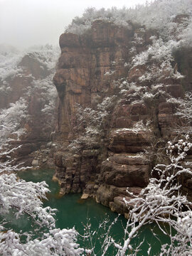 红石峡雪景