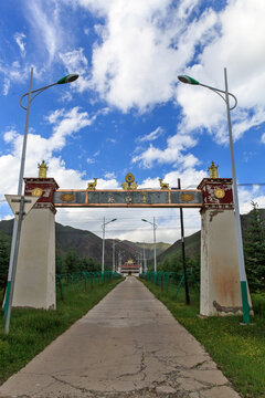 祁连县外江寺