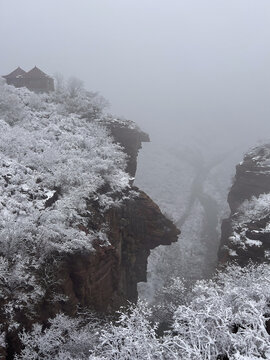 红石峡雪景