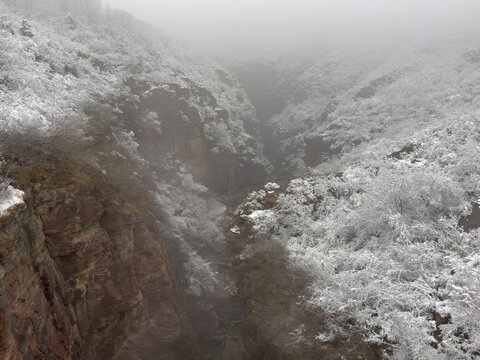 云台山雪景