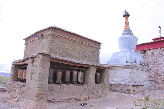 萨迦扎顿寺