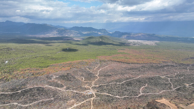 保山市腾冲火山公园火山口