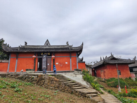 乡村寺院