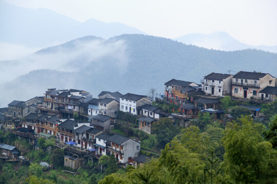 休宁木梨硔风光