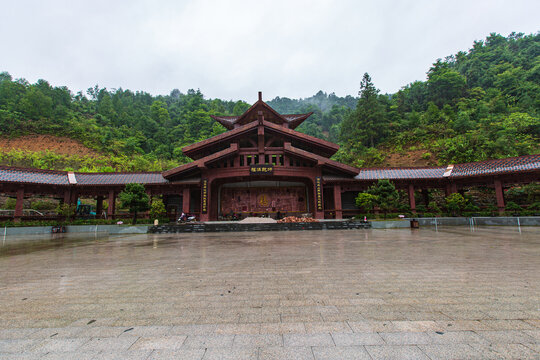 北帝山旅游景区福满乾坤