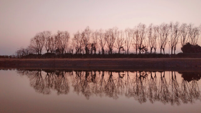 镜湖夕阳水镜如画