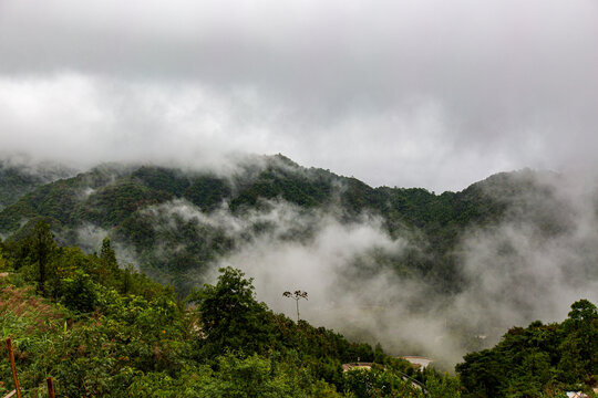 北帝山旅游风景区云雾缭绕