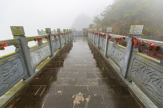 北帝山旅游风景区曲桥