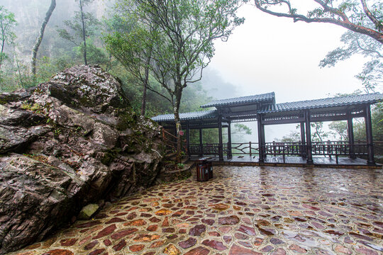 北帝山旅游景区廊亭