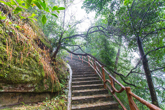 北帝山旅游景区盘山阶梯