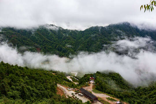 北帝山旅游风景区云雾缭绕