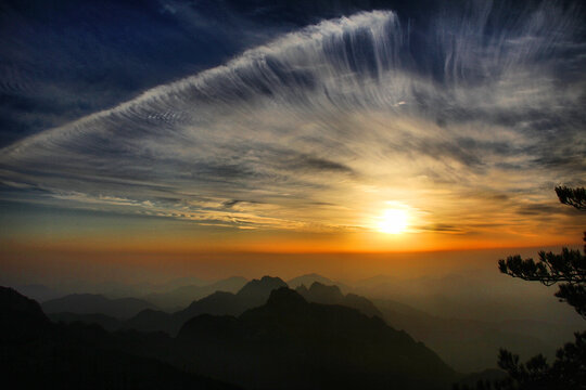 黄山夕阳