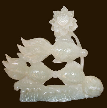 动物雕刻鲤鱼石材工艺玉雕装饰