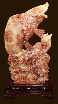 动物雕刻玉雕鲤鱼石材工艺品