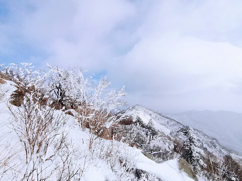 雪山