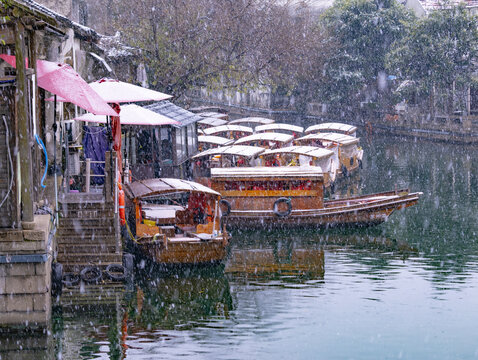 苏州平江路雪景