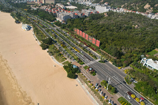 航拍厦门环岛路风光