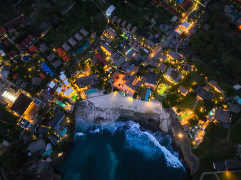 航拍巴厘岛海岛度假村夜景风光