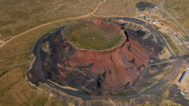 乌兰哈达火山