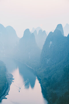 桂林阳朔漓江山水风景