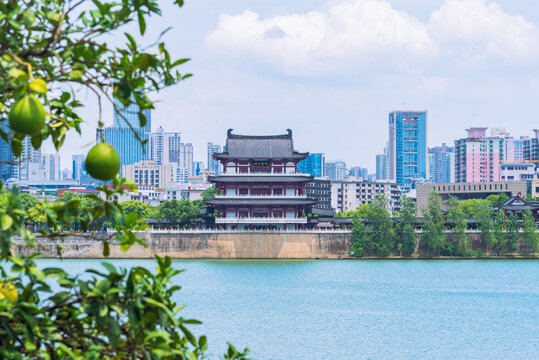 长沙湘江杜甫江阁