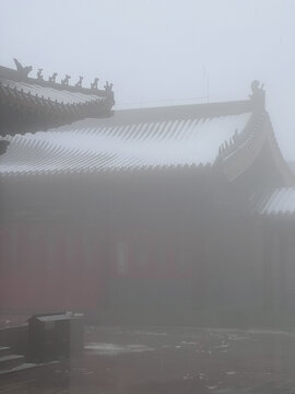 老君山雾雪景