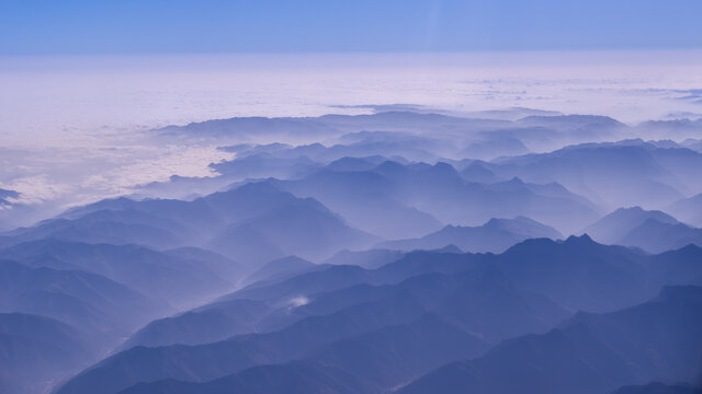 群山云海风光