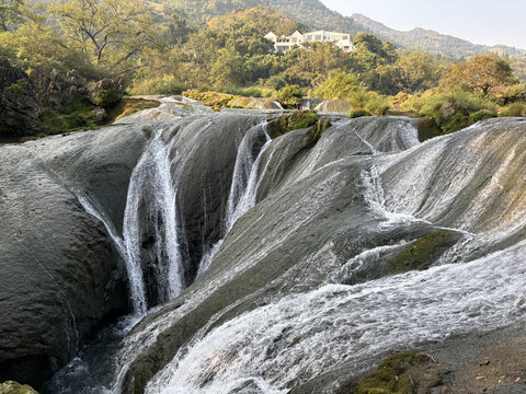 天星桥景区银链坠潭