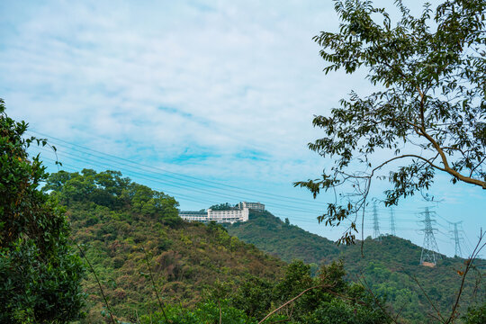 山顶建筑深圳风光