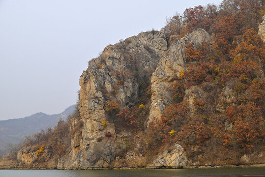 秋日山景