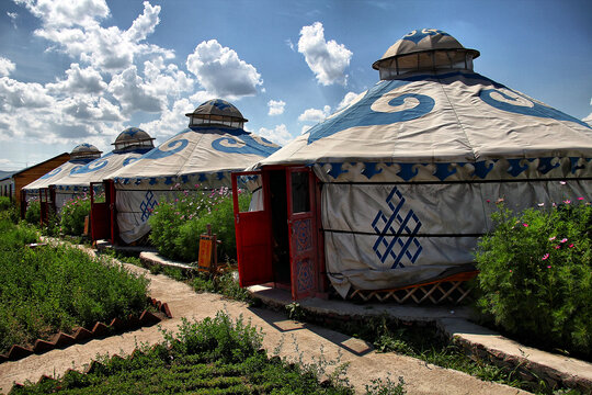蒙古草原敖包餐厅