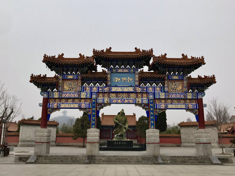 漢興源景區牌坊