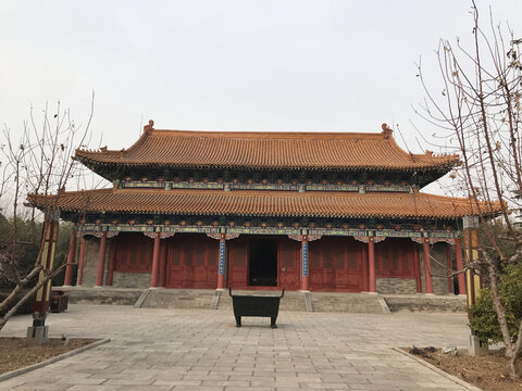 河南永城劉邦斬蛇處劍嘯風云殿