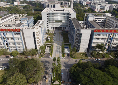 广州大学