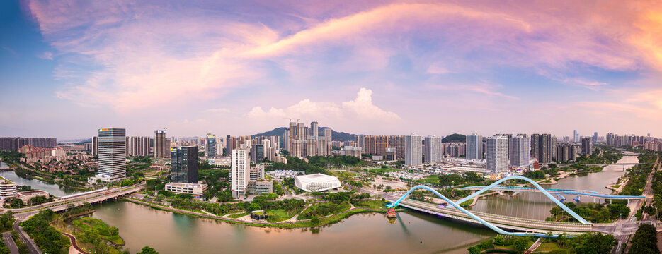 广州南沙蕉门建筑晚霞全景