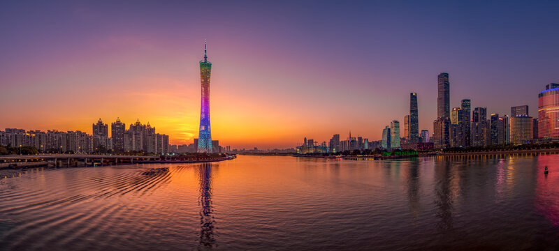 中国第一高塔广州塔小蛮腰夜景