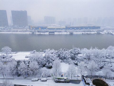 长沙北辰三角洲的雪景