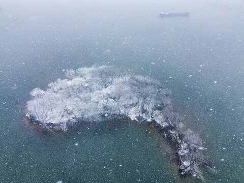 长沙龙洲的雪景