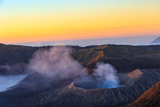 印尼布罗莫火山日出