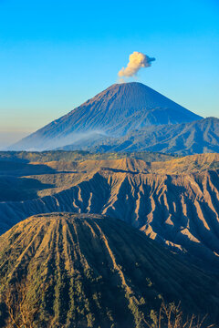 印尼布罗莫火山日出