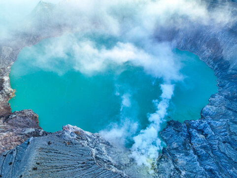 印度尼西亚伊真火山