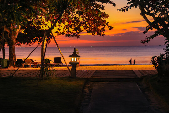 日落下的巴厘岛自然风光