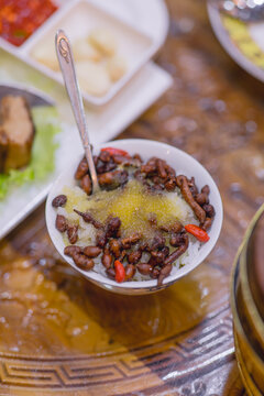 甘南藏族合作市美食蕨麻饭