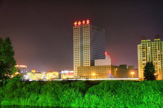 海拉尔河畔呼伦贝尔夜景