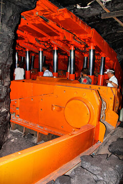 扎赉诺尔博物馆模拟煤矿矿井