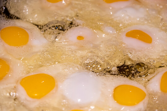 油煎鸡蛋