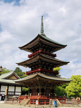 日本成田山新胜寺三重塔