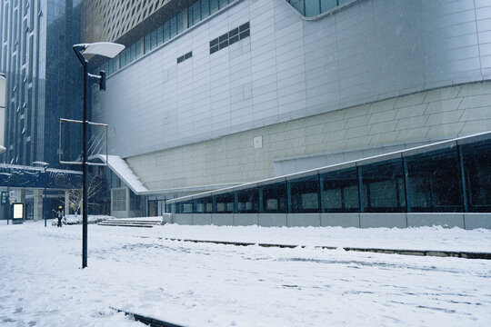 城市雪景