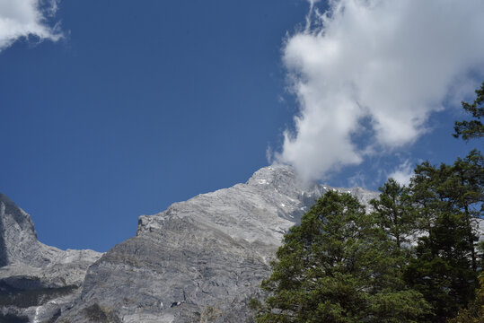 玉龙雪山